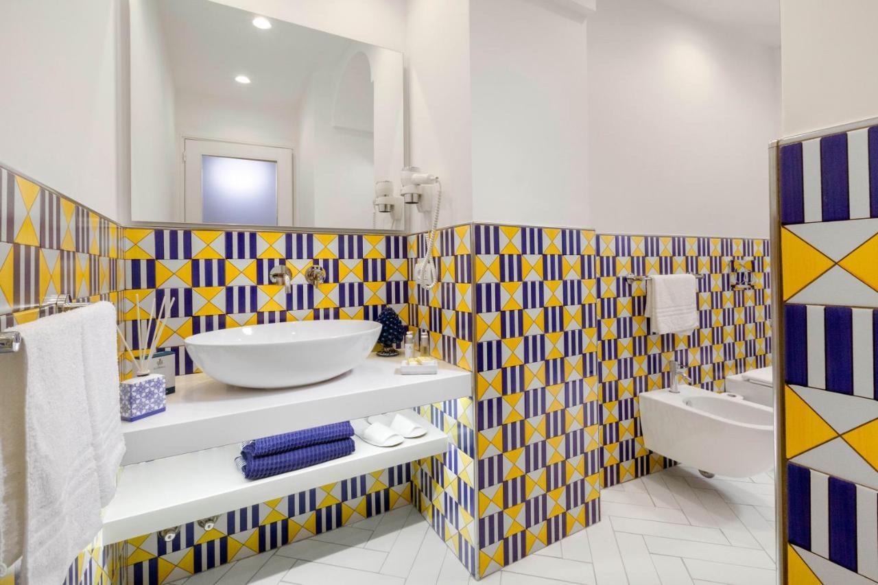 מלון אנה קאפרי Relais 2 Pini מראה חיצוני תמונה
